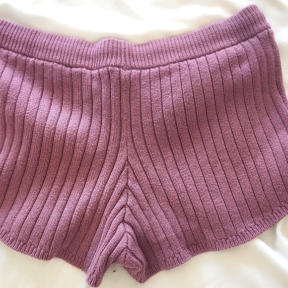 Heavy Knit Shorts - Picture 4 of 6